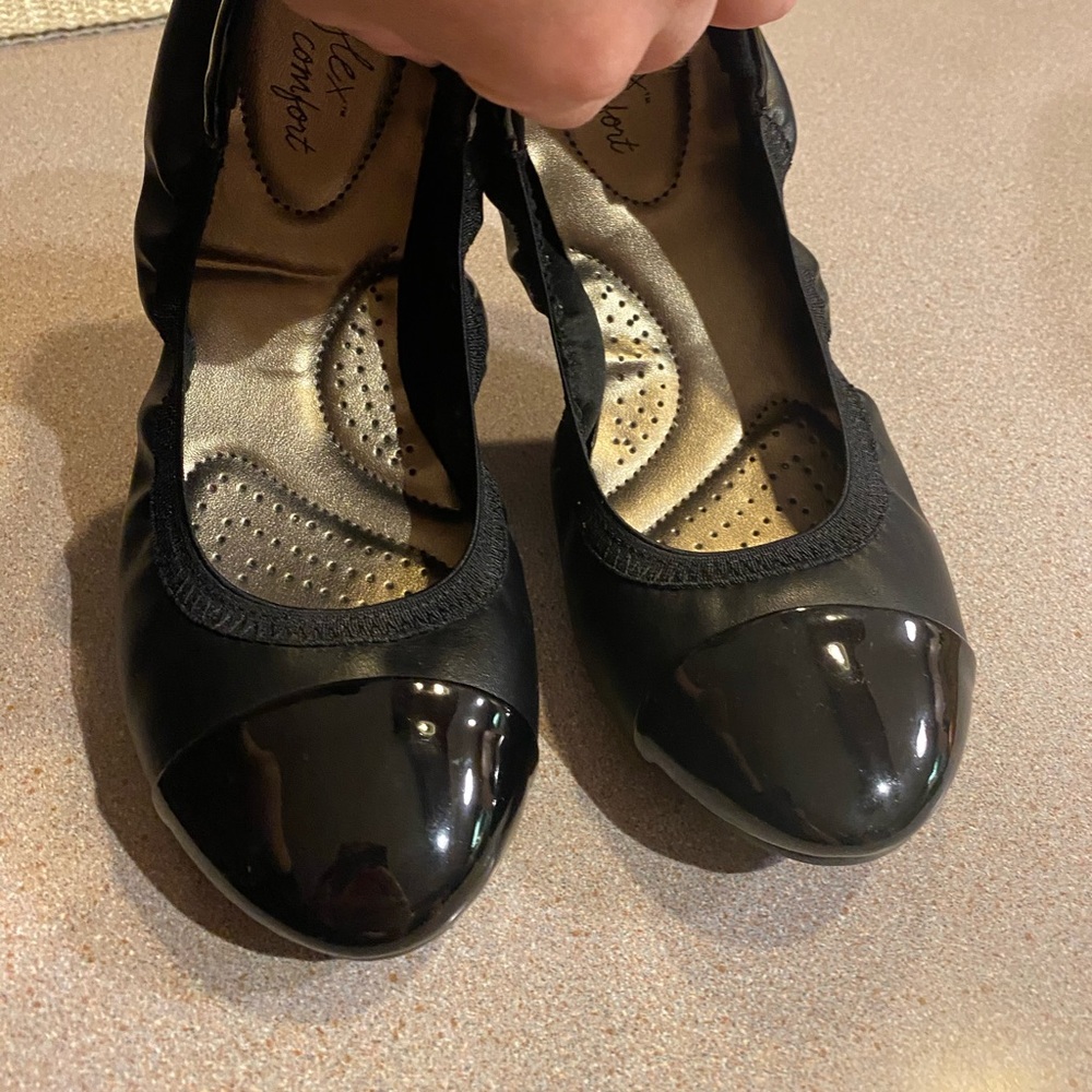 Brand New, Never Been Worn Black Flats